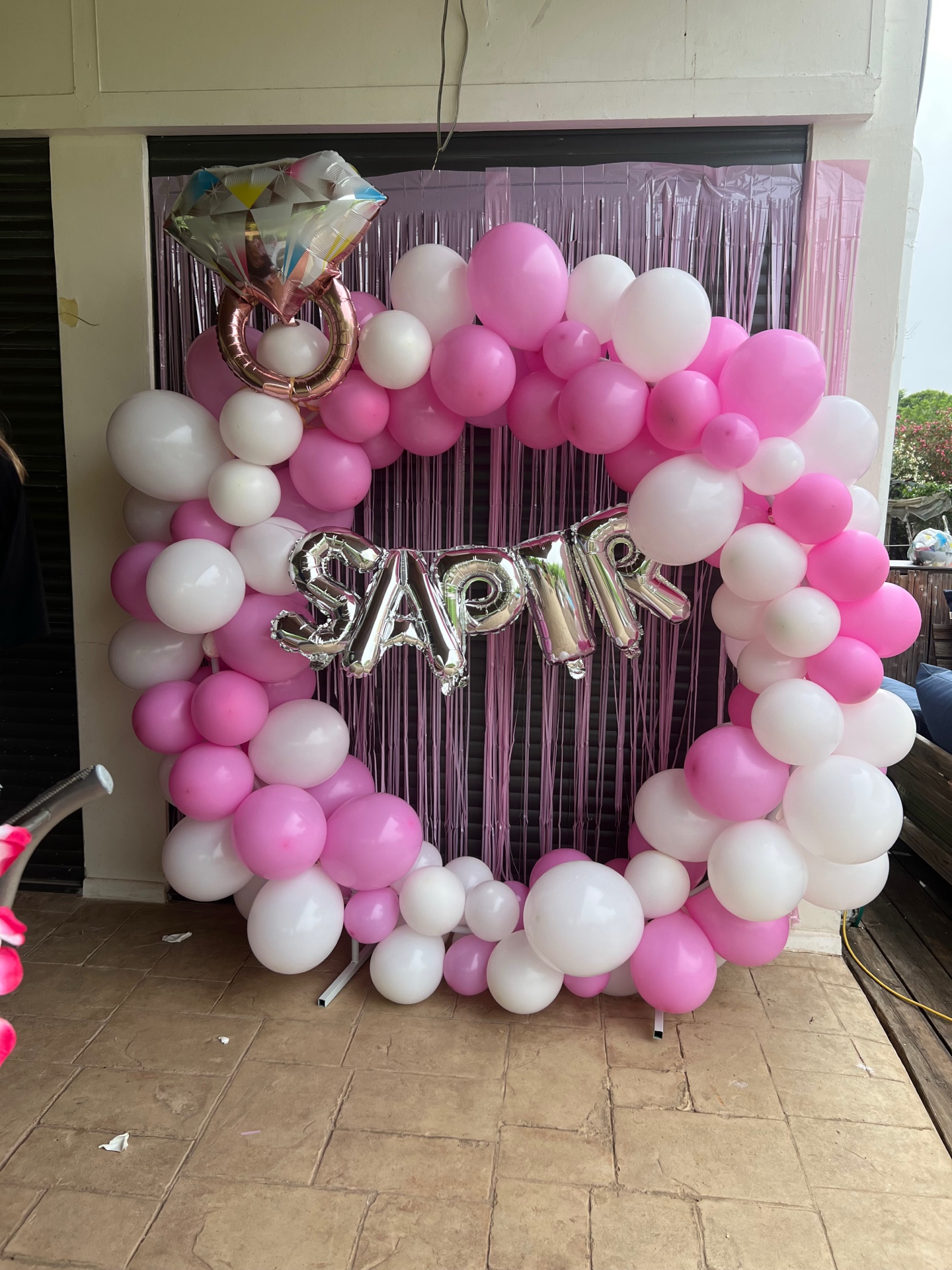 לב אדום ענק